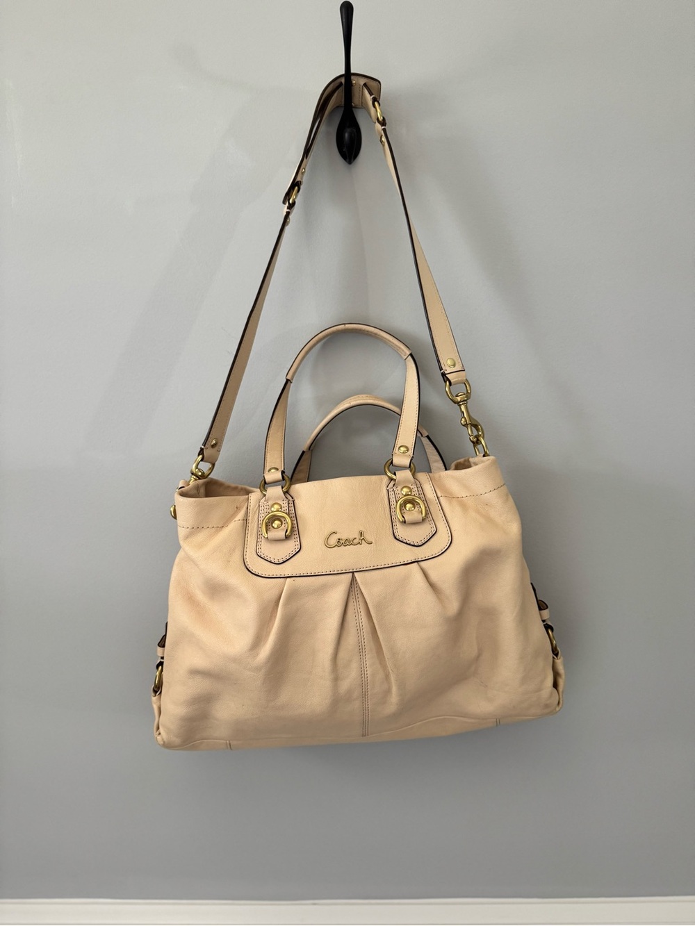 Coach F15513 Cream Leather Satchel Tote Crossbody Bag Pink Lining